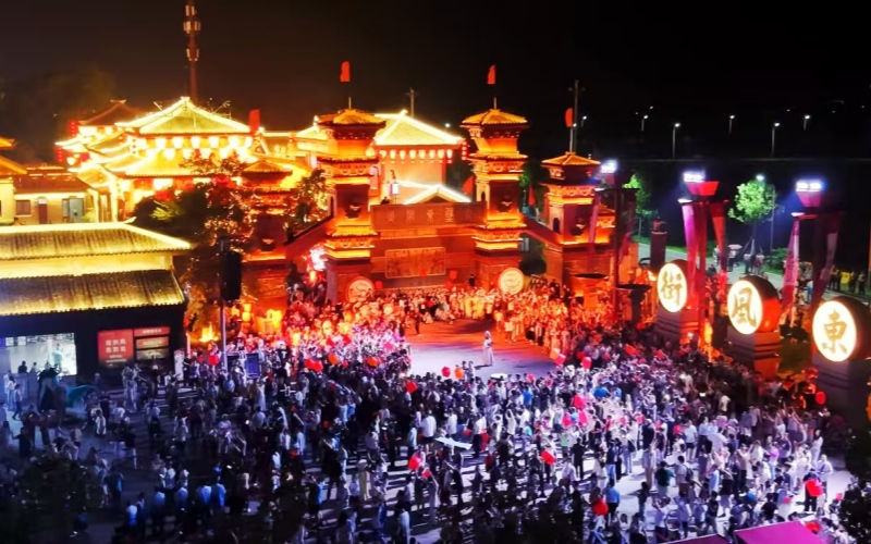 湖北双节人气与消费升腾双重热度。