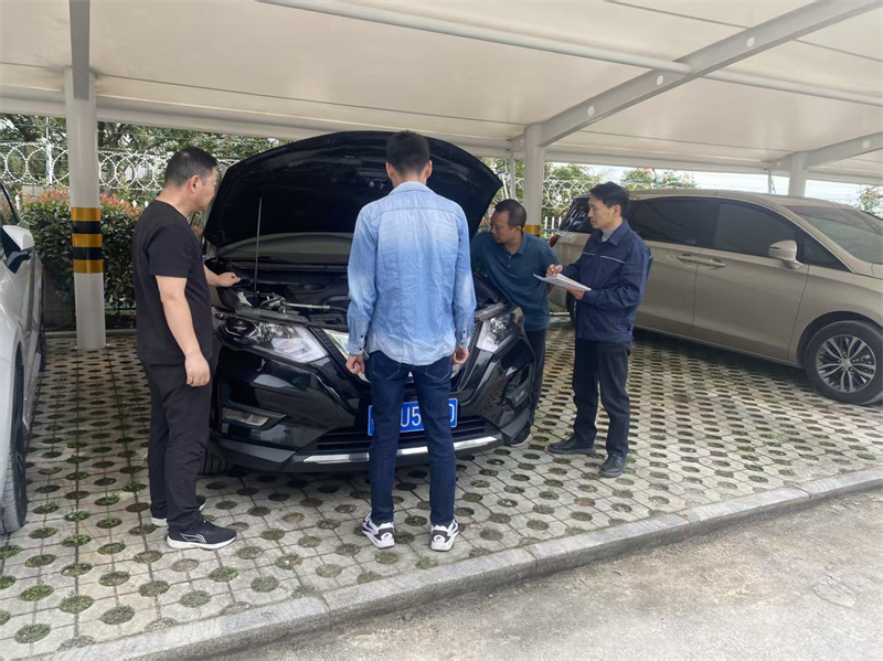 该公司定期对车辆工况进行检查