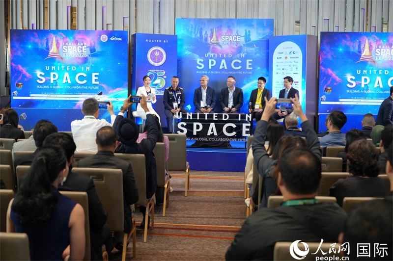 2025泰国航天博览会现场。人民网记者 简承渊摄