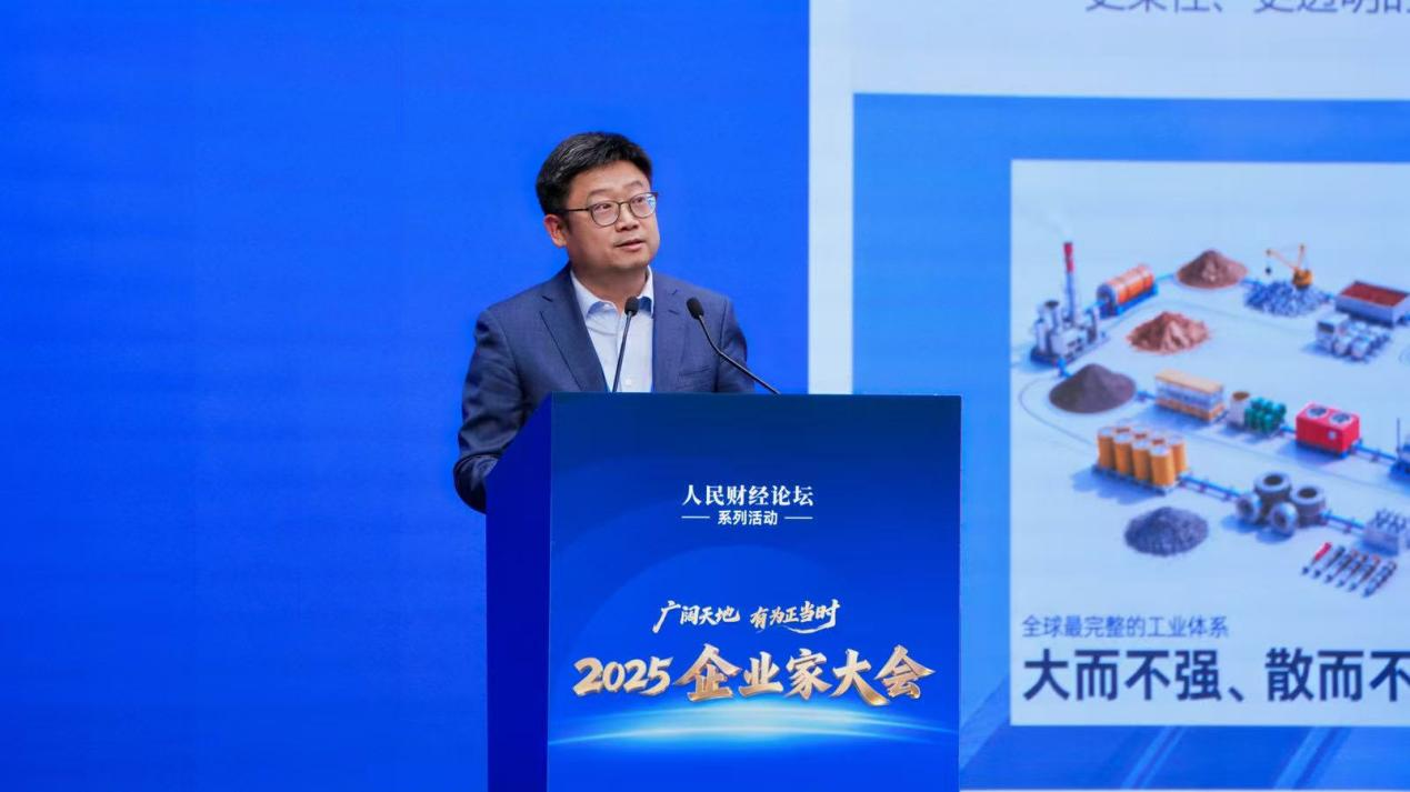 北京国联视讯信息技术股份有限公司创始人、首席执行官钱晓钧发言。王佳雨摄